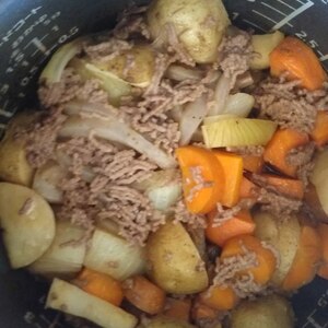 楽々！めんつゆと炊飯器で作る肉じゃが